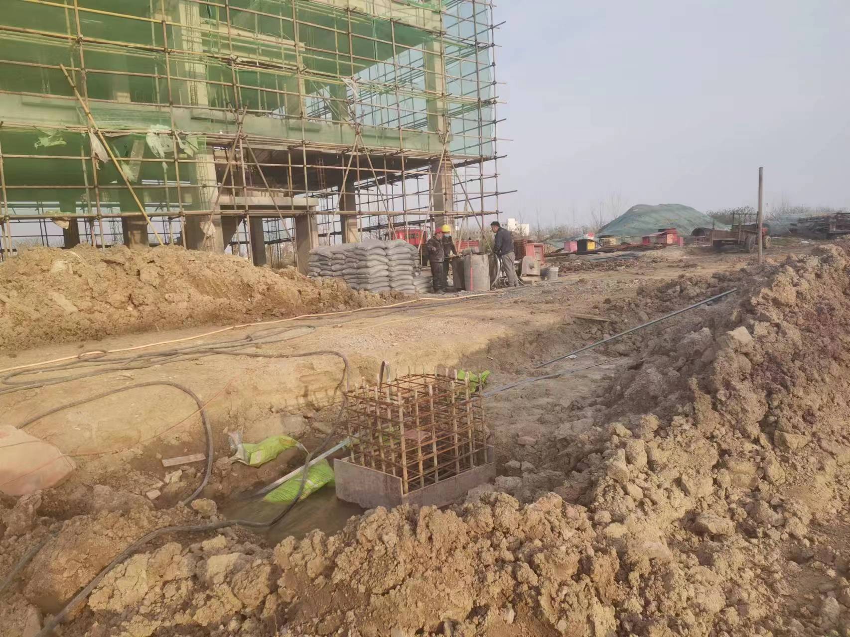 松北当桥梁出现裂缝的时候应该及时加固修补